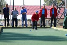 Turniej Bocce w DPS w Zgórsku. (Foto: archiwum Starostwa Powiatowego w Kielcach)