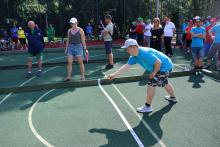 Turniej Bocce w DPS w Zgórsku. (Foto: archiwum Starostwa Powiatowego w Kielcach)