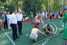 Turniej Bocce w DPS w Zgórsku. (Foto: archiwum Starostwa Powiatowego w Kielcach)